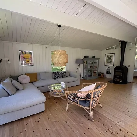 Дом отдыха Sylvana - From The Sea By Interhome